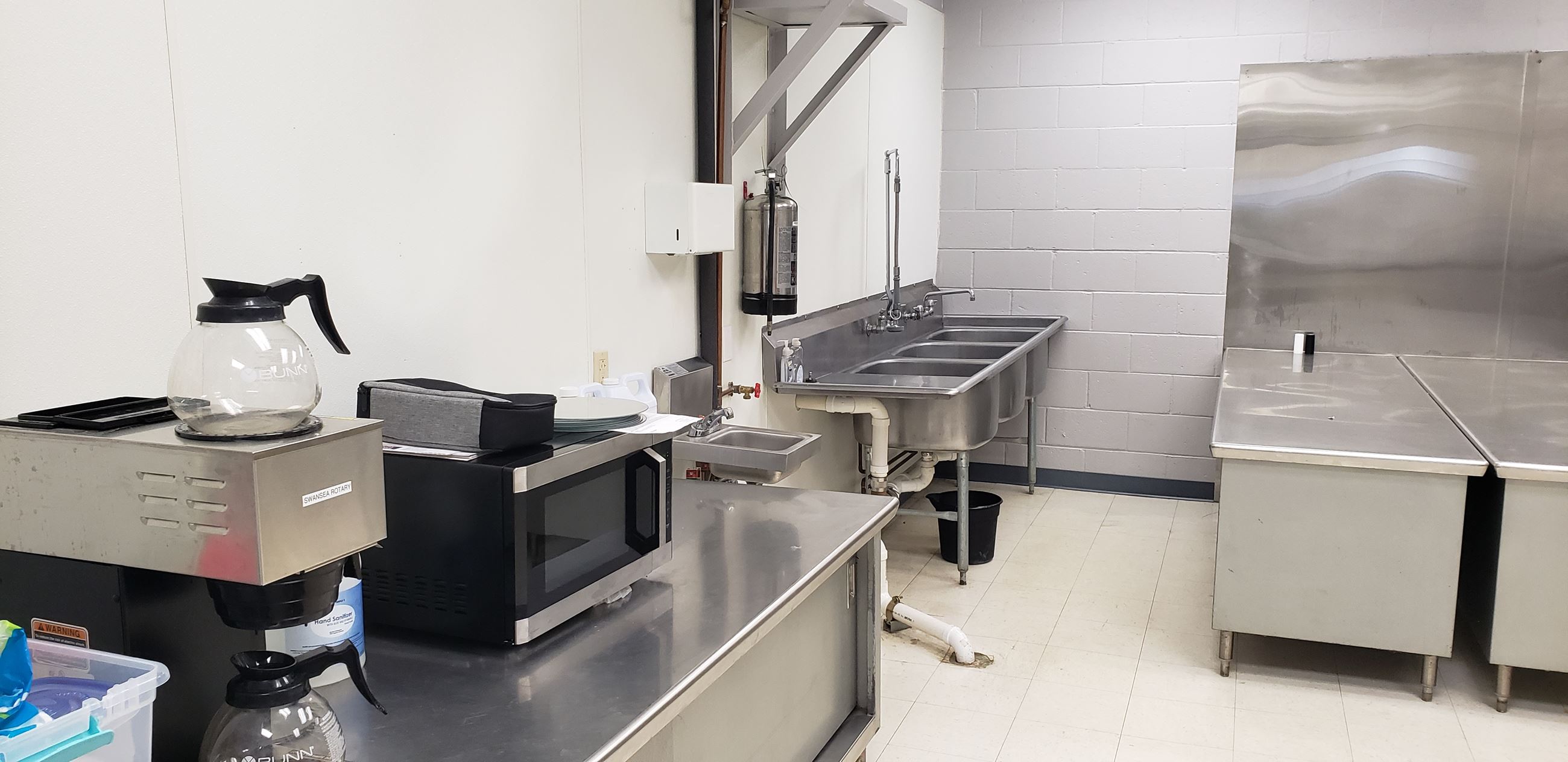 Thompson Center Kitchen